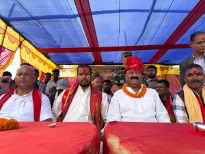 मन्त्रीको कुस्तीतिर मन